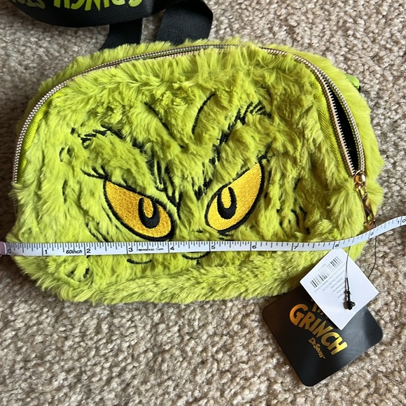 The grinch how the grinch stole Christmas green belt bag Fanny pack purse green - Picture 7 of 9